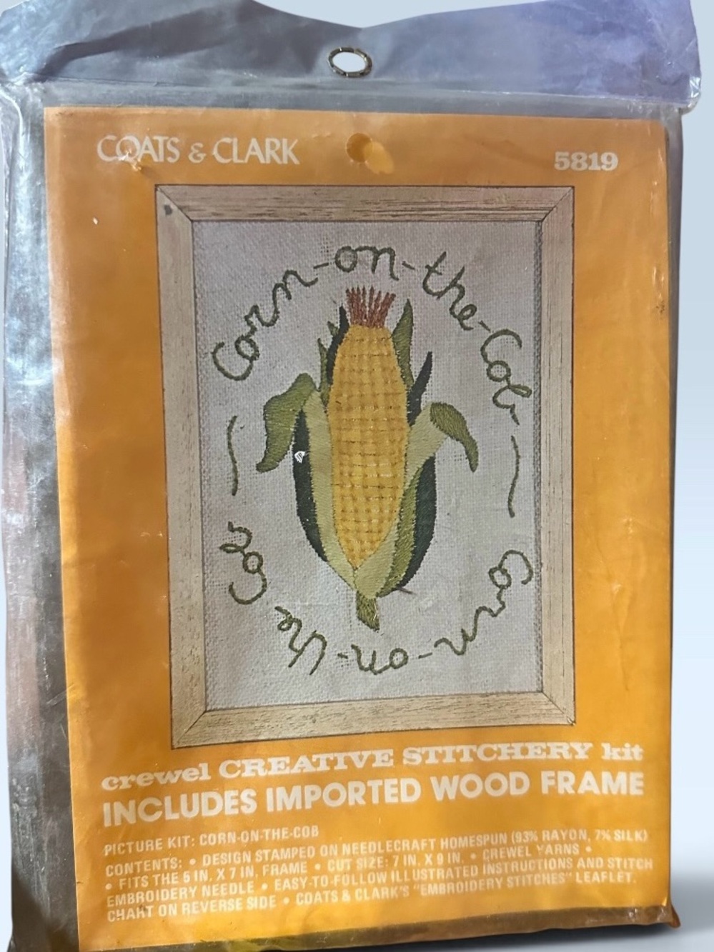 Vintage Coats & Clark Corn-on-the-Cob Crewel Embroidery Kit #5819 Unused Complet